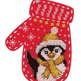 Набор для вышивания "Жар-птица" Новогодняя варежка из фетра "Пингвинёнок" 13*10 см T-974