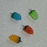 Подвеска пластик "Виноград"  в ассортименте 1 шт